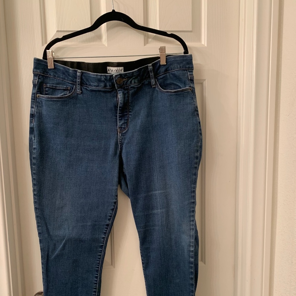 Ava + Viv Jeans 18W